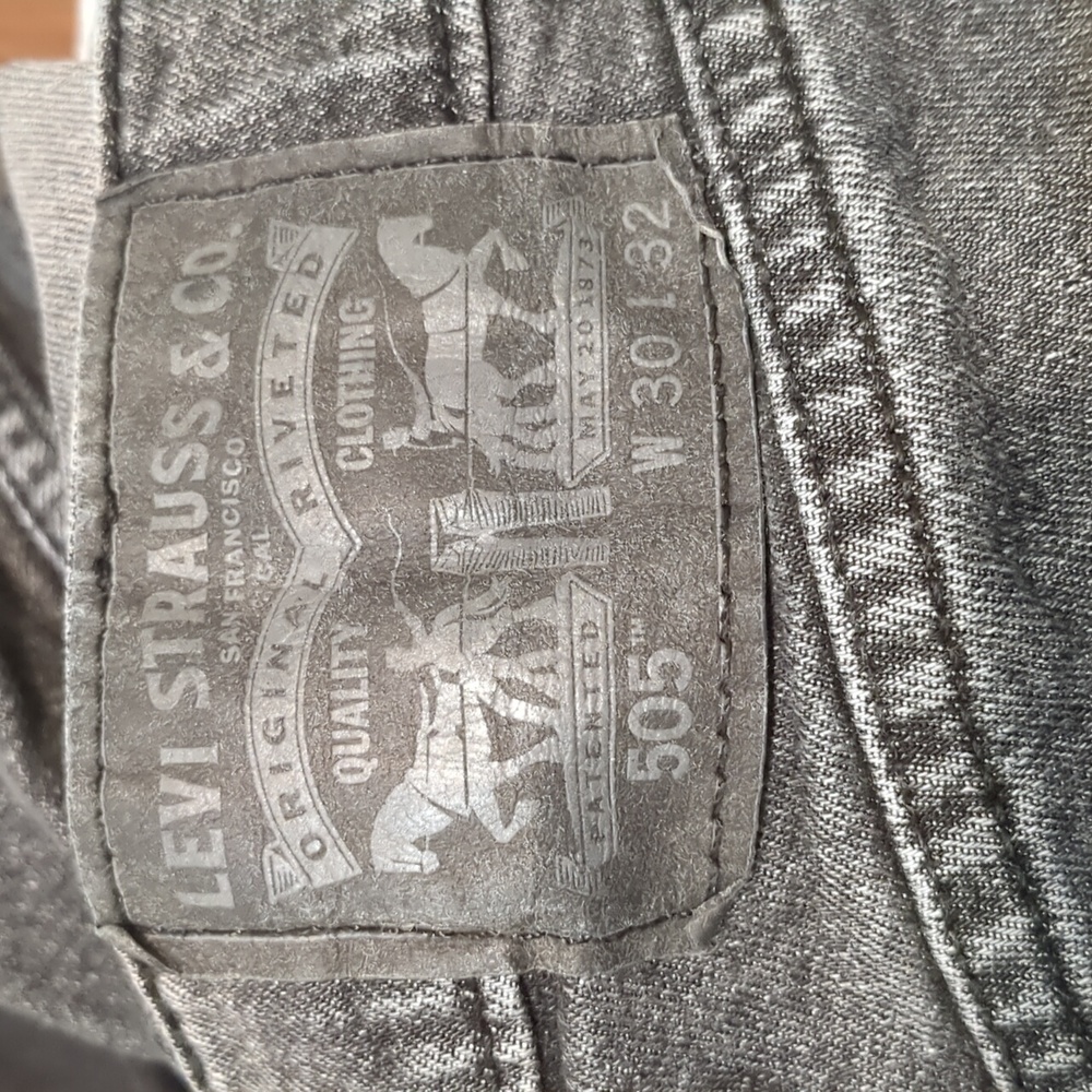Men's Levi's 505 W30/L32 black stone washed jeans